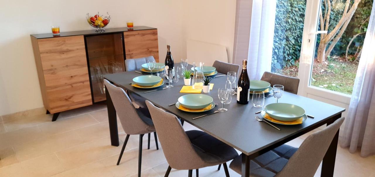 Maison calme et rénovée Oléa Provence, idéale pour passer des vacances dans le Sud Saint-Cannat Esterno foto