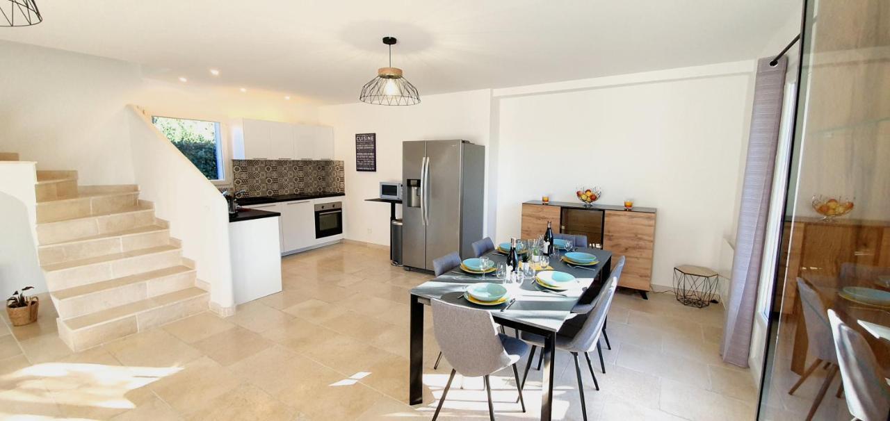 Maison calme et rénovée Oléa Provence, idéale pour passer des vacances dans le Sud Saint-Cannat Esterno foto