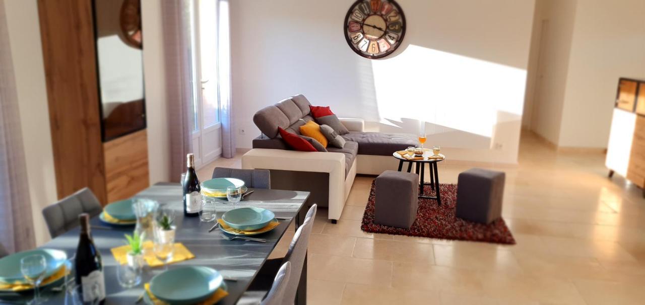 Maison calme et rénovée Oléa Provence, idéale pour passer des vacances dans le Sud Saint-Cannat Esterno foto