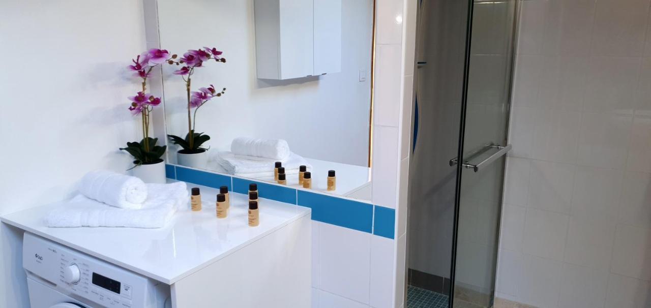 Maison calme et rénovée Oléa Provence, idéale pour passer des vacances dans le Sud Saint-Cannat Esterno foto